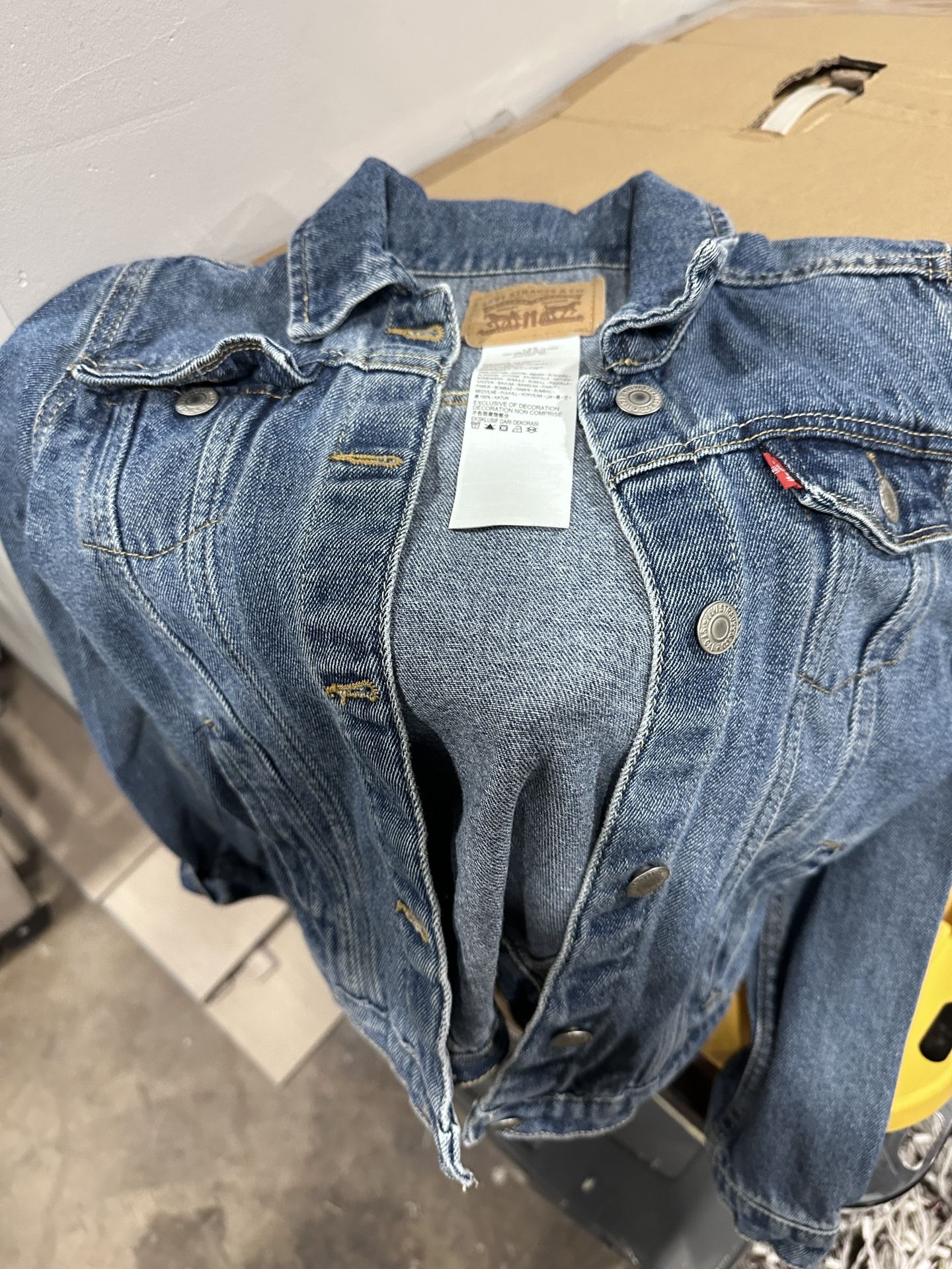 Levi’s Jacket For Girls Size Large