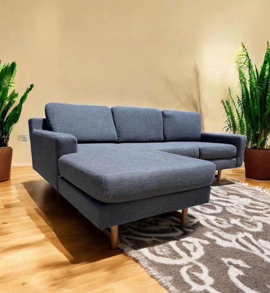 Reversible West Elm Navy Blue Couch 🛻Delivery Available🛻