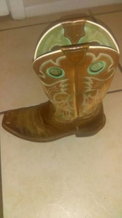 Ariat boots 6b