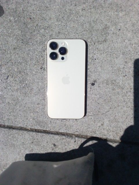 iPhone 14 Pro Max Unlicked