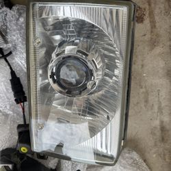 Toyota 4Runner Headlights. 