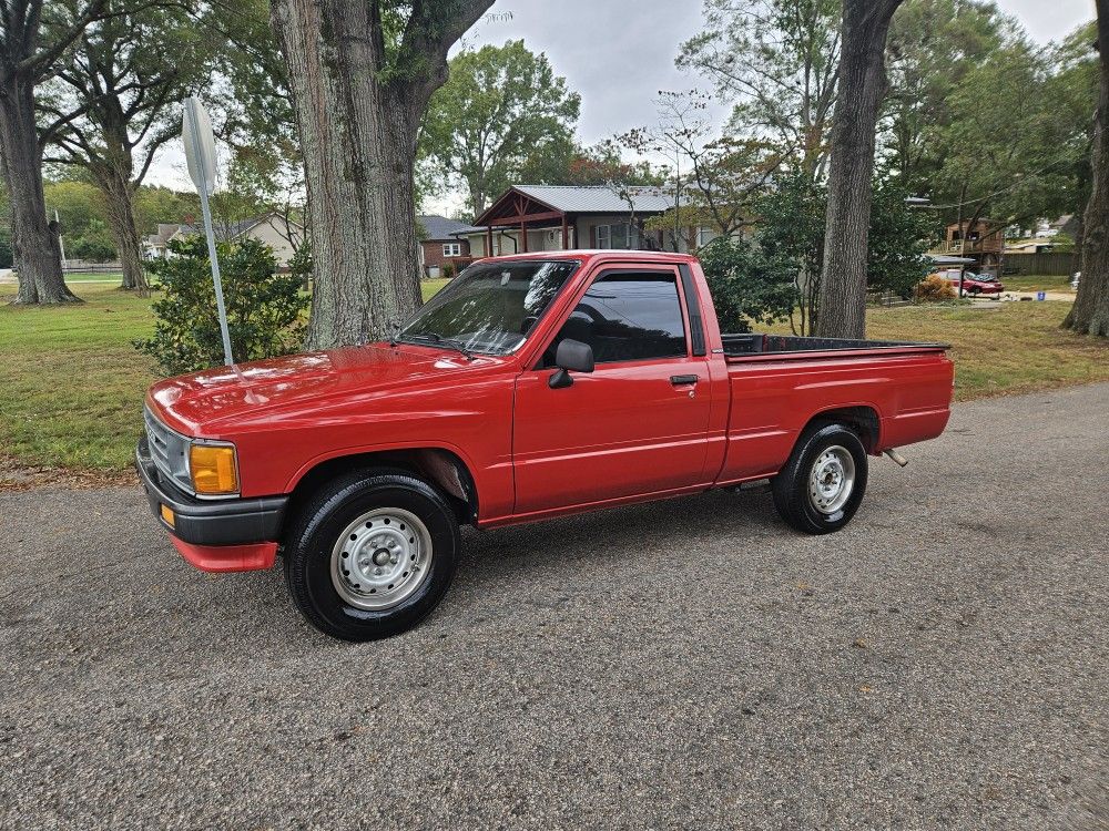87 Toyota Tocoma