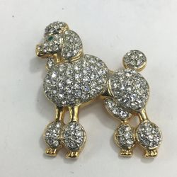 PIN BROOCH 