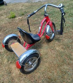 Schwinn Roadster Classic Tricycle