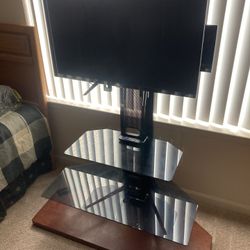 ONN 32” Roku Smart TV with Stand