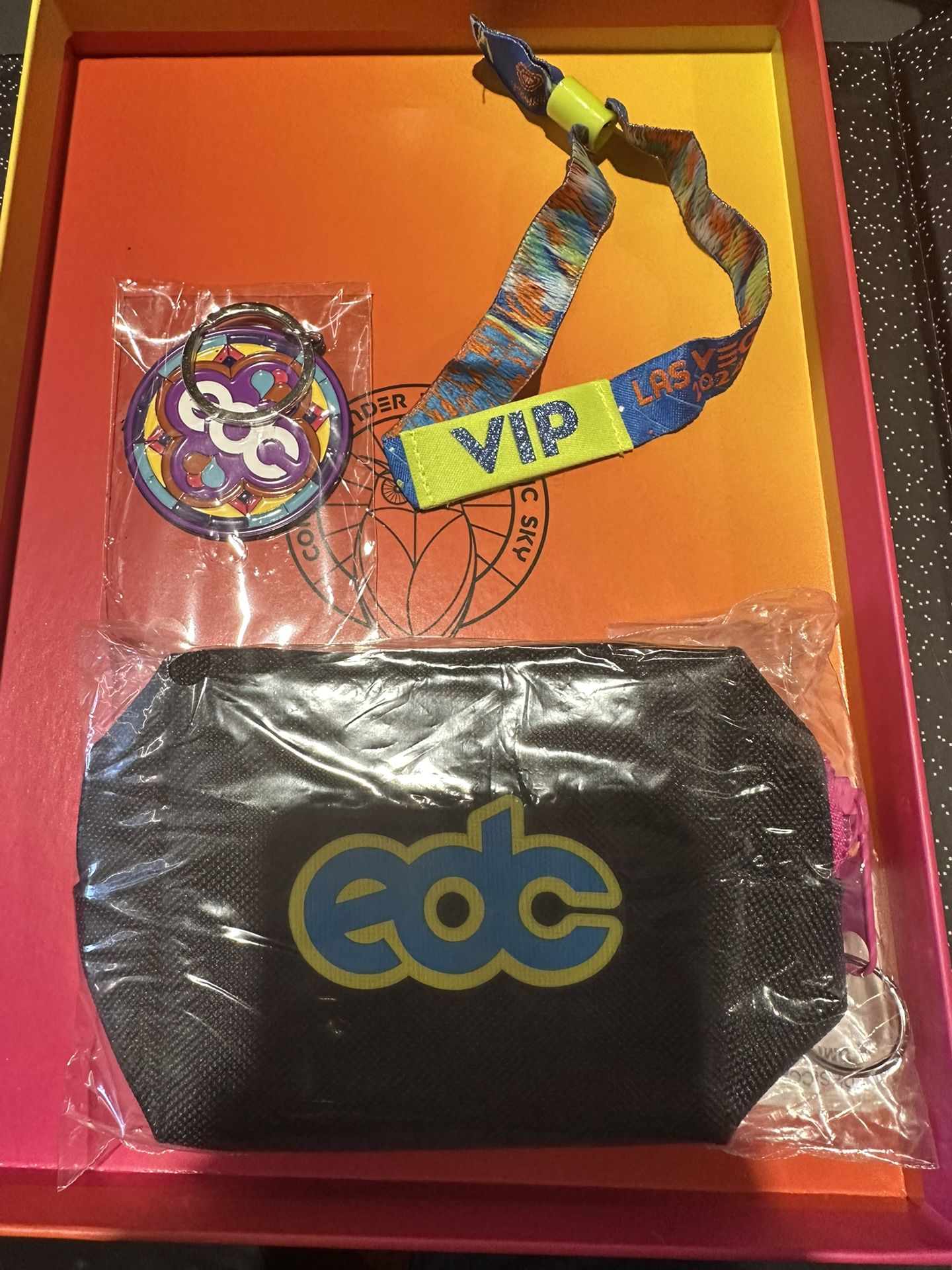 EDC 3 Day Pass VIP - Box & Charm Included