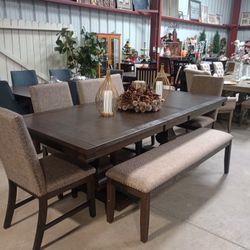 Dining Room Table Set 