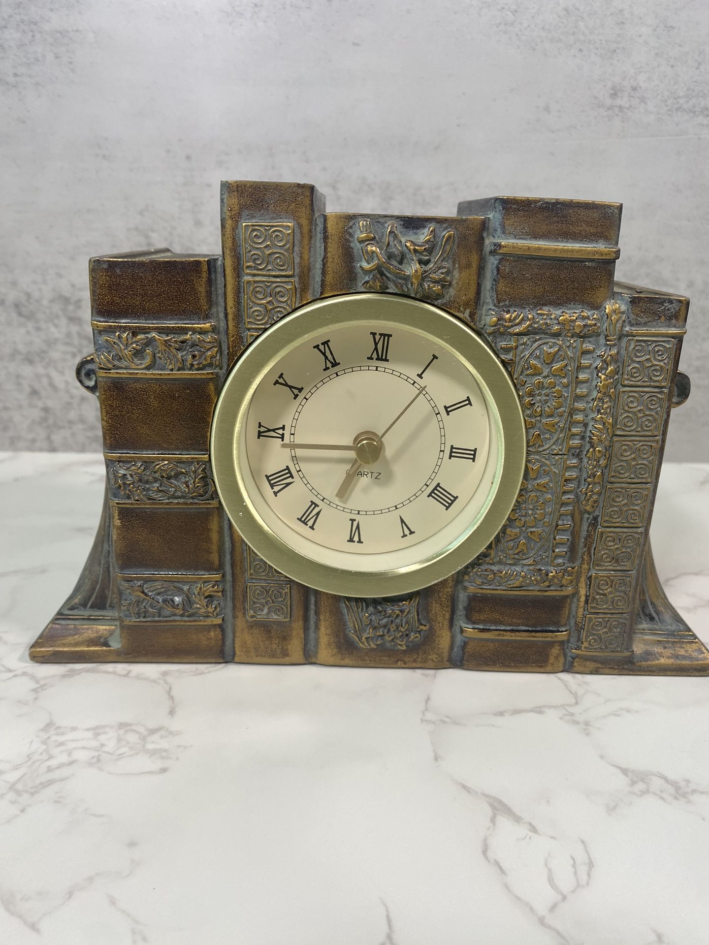 Antique Style Book Mantle Clock