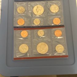 1987 United States Uncirculated Mint Coin Set.