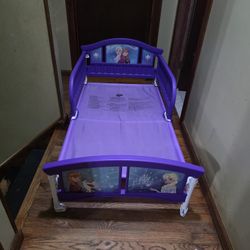 Frozen Toddler Bed