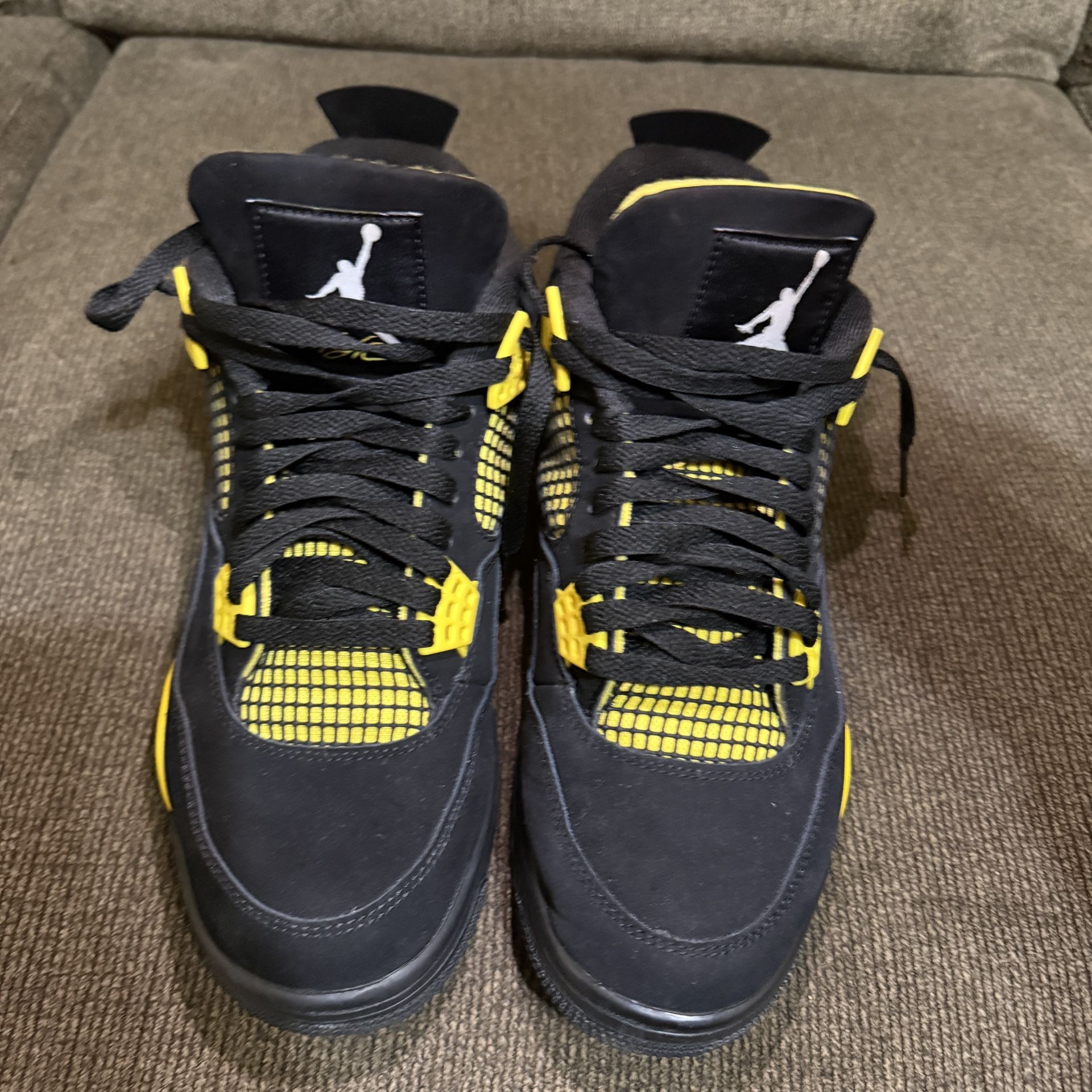 Jordan 4 Retro Thunder ( 2023 )