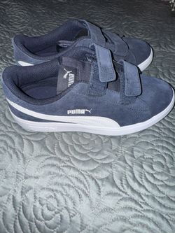 Kids New Puma Tennis Shoe Sz. 3