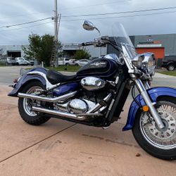 2005 Suzuki Boulevard 800cc C50