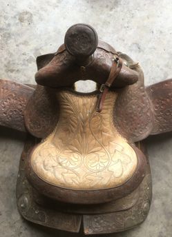 M.L. LEDDY collector saddle