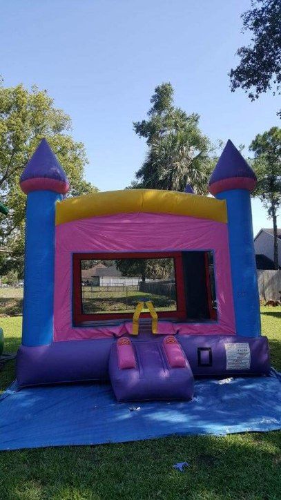 Bounce House With Blower