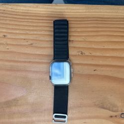 Apple Watch SE GPS/ Cellular 