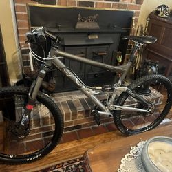 Gary Fisher Cake 2 Full Suspension Mountain Bike