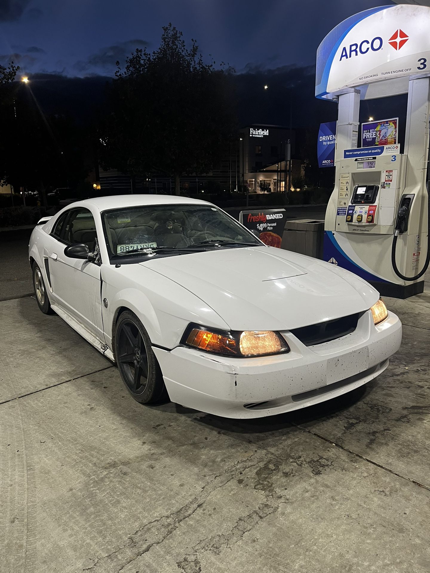 2004 Ford Mustang