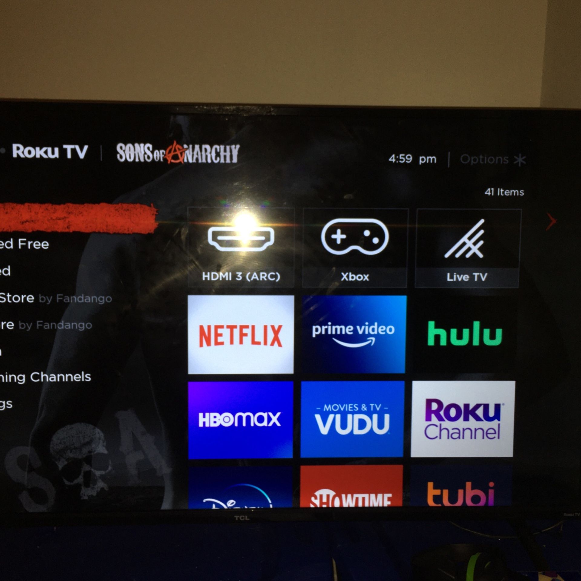 50’ TCL Roku Flat Screen