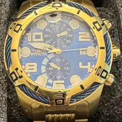 Invicta Men’s Chronograph Watch Bolt Quartz is a men's watch with a quartz
