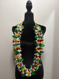 Hawaiian Grad Lei