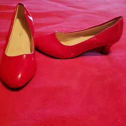 Fuschia Heels Size 7.5 🆕