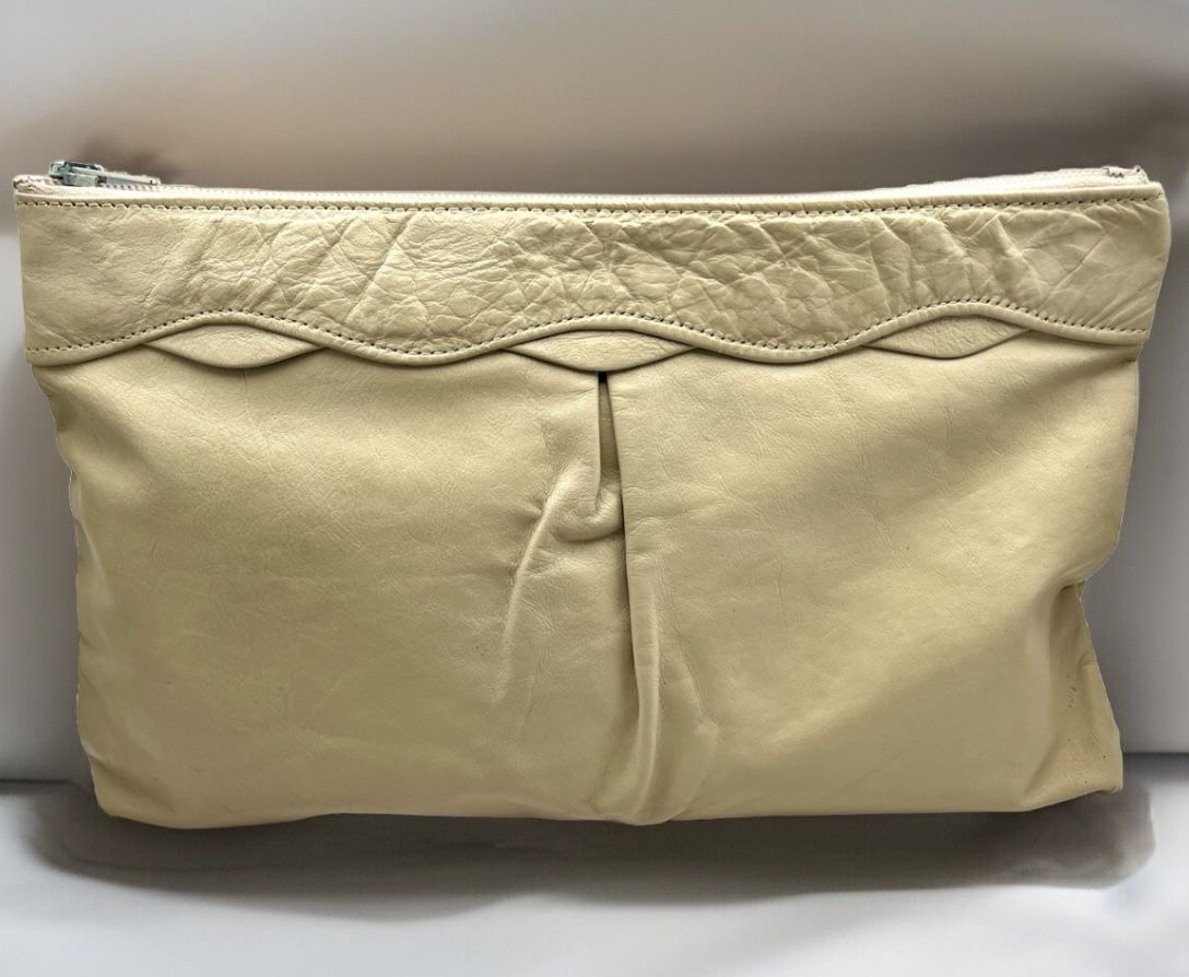 Vintage Tan Leather Zip Clutch Bag