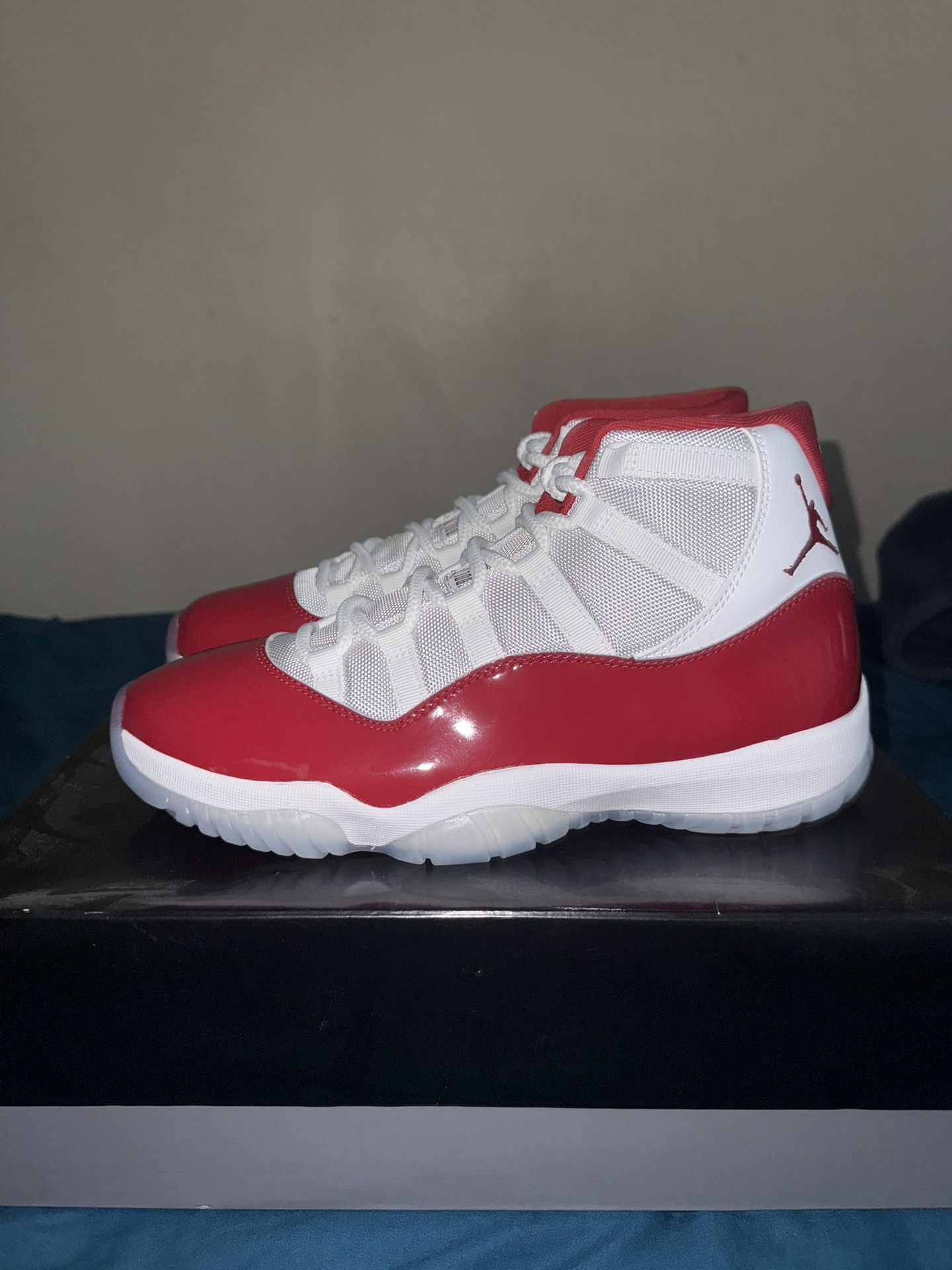 Jordan 11 Cherry Size 10.5 US MEN