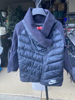 NIKE Tech AeroLoft Cape Down Jacket Girls Small(8-10)
