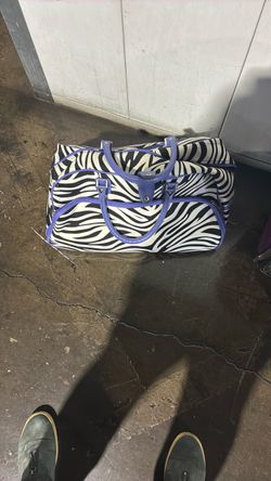 Leopard print duffel bag