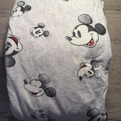 Pottery Barn Teen x Disney Mickey Mouse Jersey Full-Size Fitted Sheet – Limited Edition