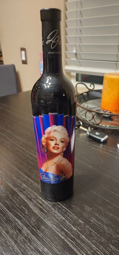 2004 20th Vintage Marilyn Merlot Wine