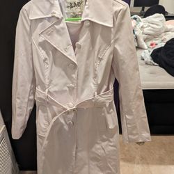 Tailored white button up/ belted raincoat - Medium