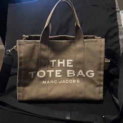 medium marc jacobs tote bag