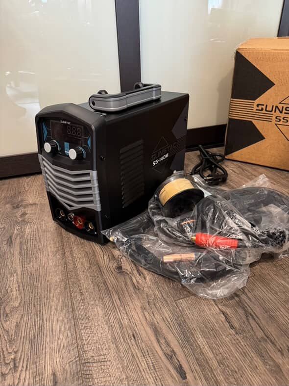 Gasless MIG Welder, Portable Flux Core/Lift TIG/Stick 3-in-1 Digital Welding Machine