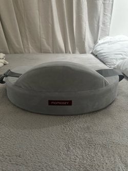 Momcozy breastfeeding pillow