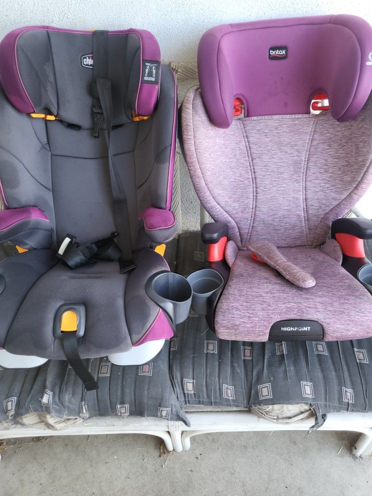 (2) Car Seats Listing Price Is For Both