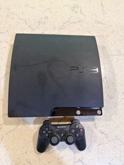 PlayStation 3 Slim + DualSense controller