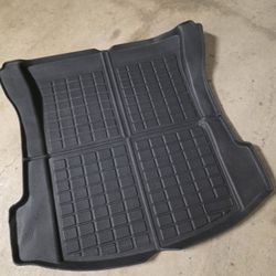 2023 Tesla 3 Floor Mats
