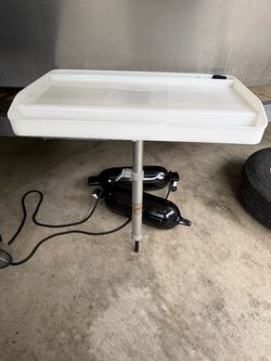 Bait table