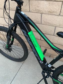 E mountain bike