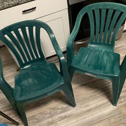 SET OF 4 ADAMS MANUFACTURED ARM CHAIRS