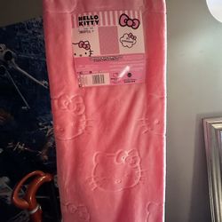 Hello Kitty Blanket 