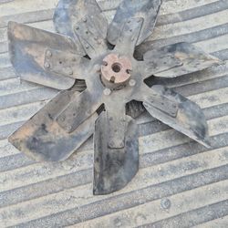 ford original 429 C8SE-C 18'' 7 blade fan and clutch Classic Vintage Antique Part