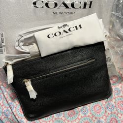 BNWT Coach Crossbody