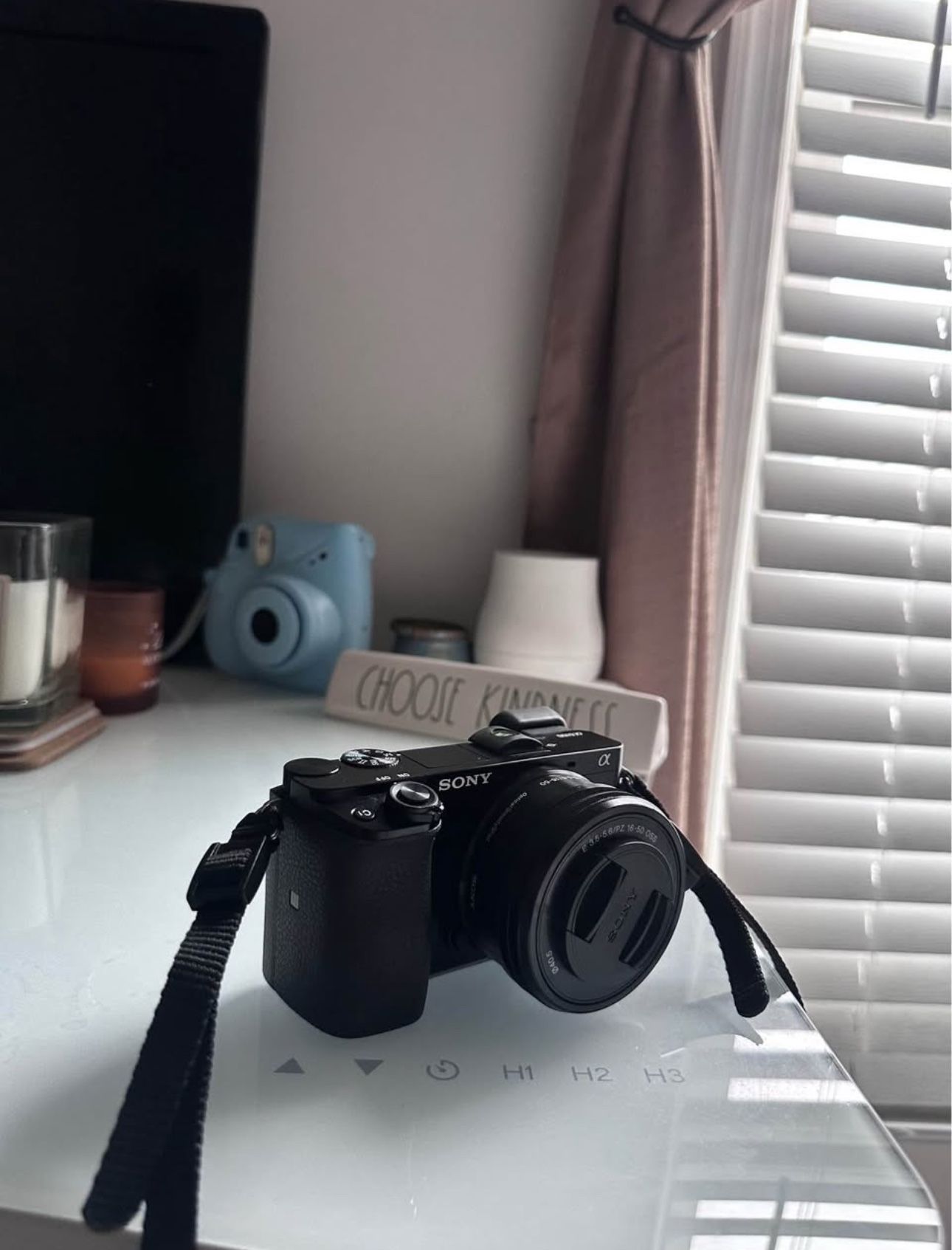 Sony a6100
