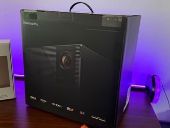 XGIMI TITAN Noir Pro — 4K Home Theater Projector