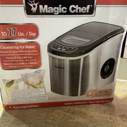 Magic Chef Portable Ice Maker 