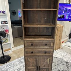 Storage cabinet