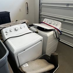 GE Washer/Dryer Set